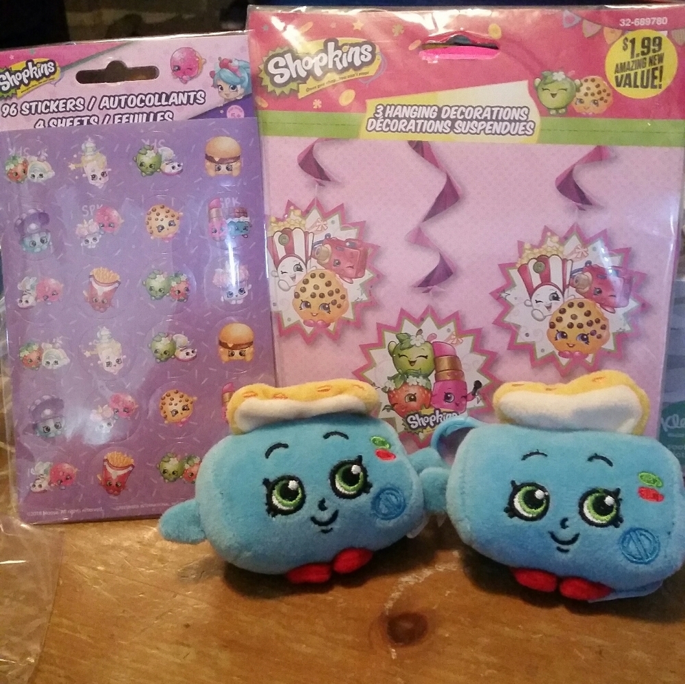 shopkins lot 2 plush Keychain stickers & garland